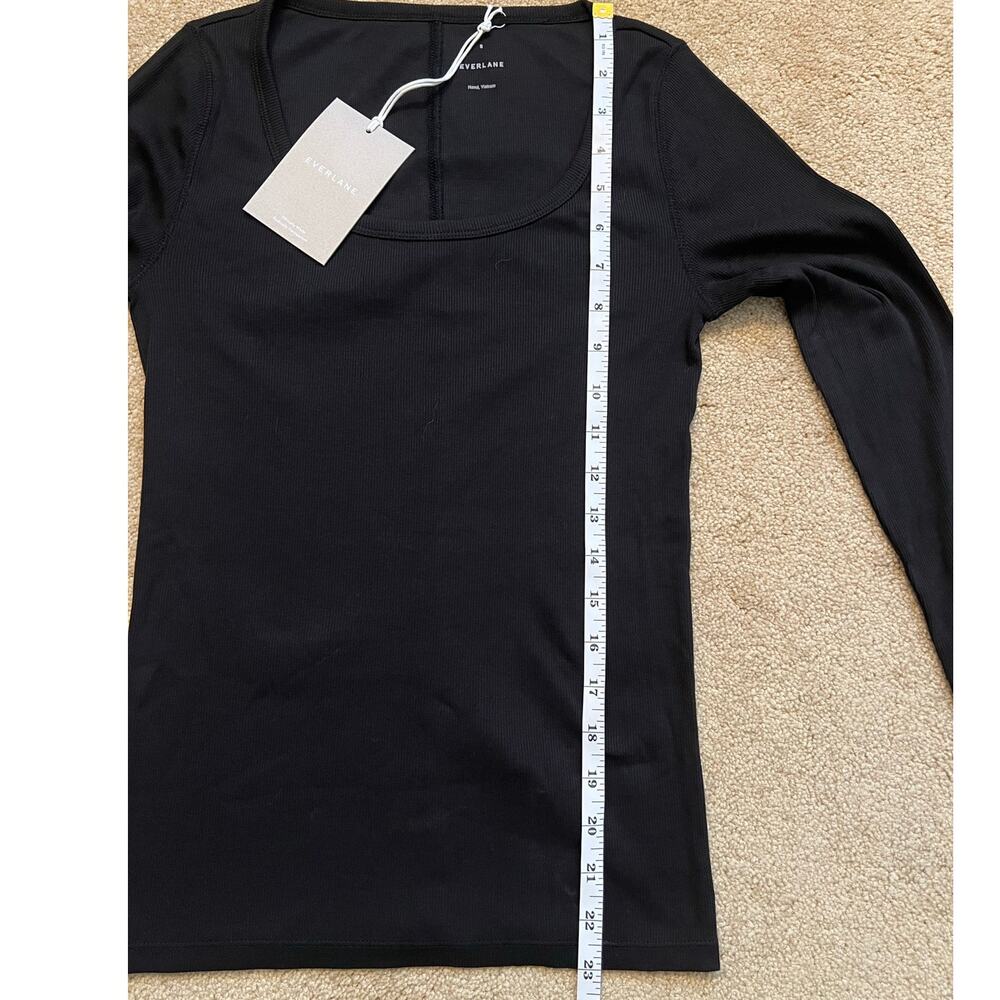Everlane The Luxe Rib Long-Sleeve Supima Cotton Scoop-Neck Tee - Picture 6 of 8